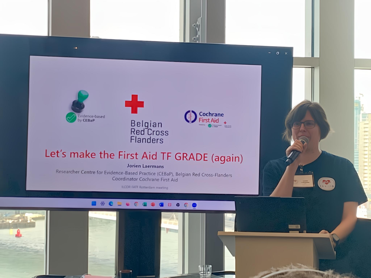 Image of Jorien hosting the workshop